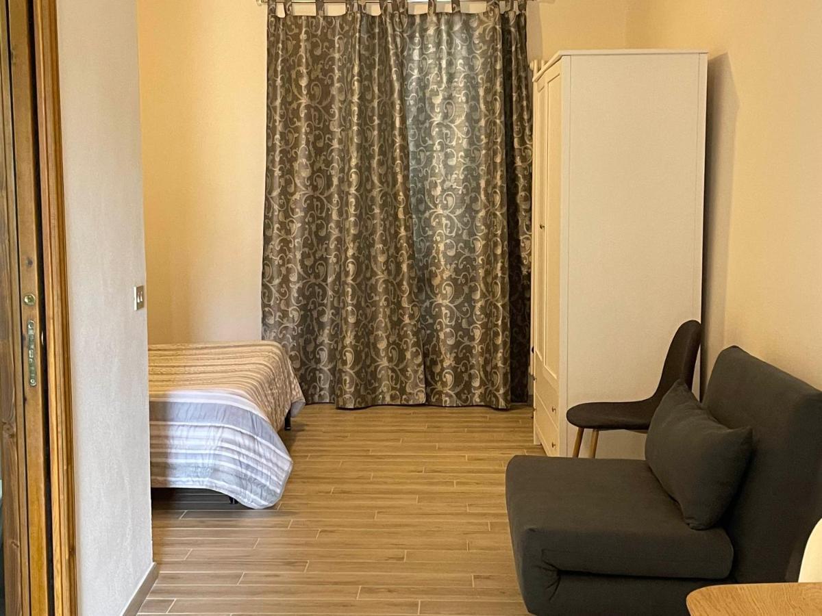 Casa Vacanza Le Case San Gimignano Zewnętrze zdjęcie