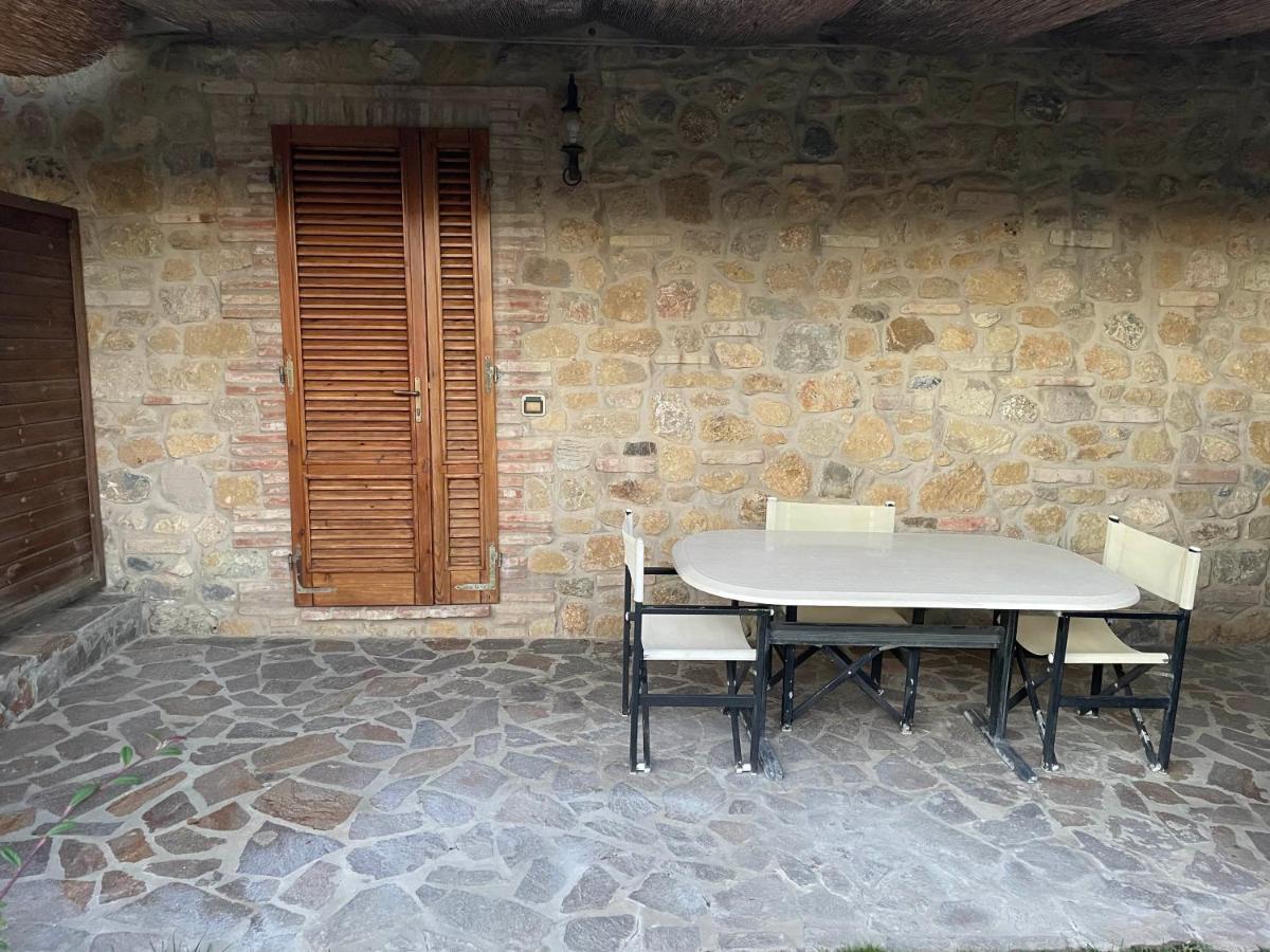 Casa Vacanza Le Case San Gimignano Zewnętrze zdjęcie