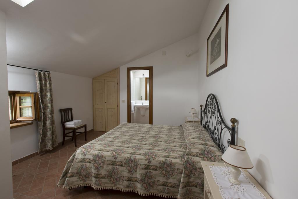 Casa Vacanza Le Case San Gimignano Zewnętrze zdjęcie